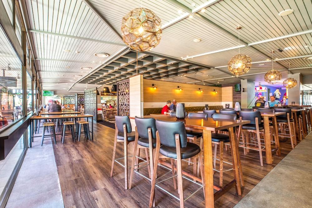 Nightcap At The Ranch Hotel Macquarie Park Ngoại thất bức ảnh