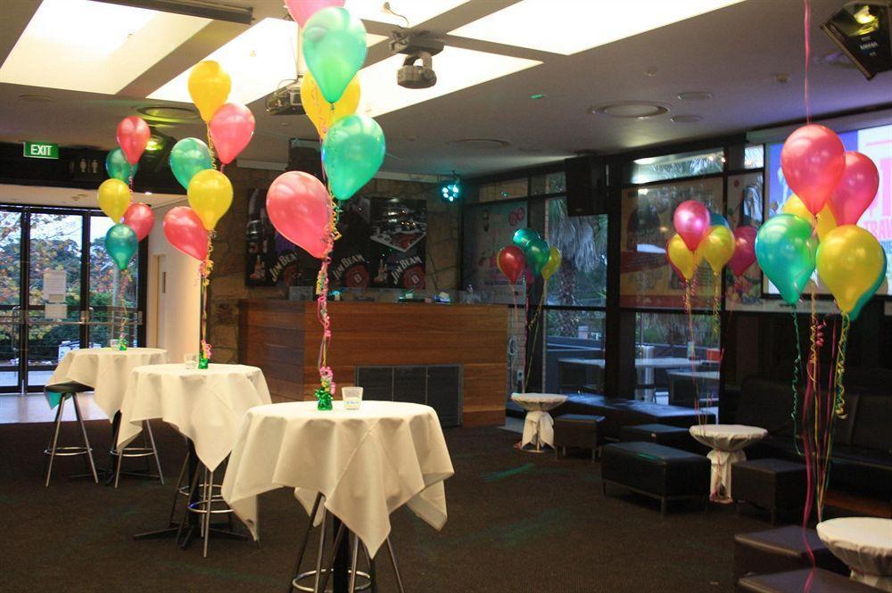 Nightcap At The Ranch Hotel Macquarie Park Ngoại thất bức ảnh